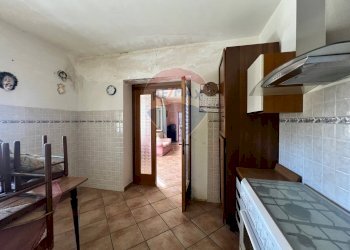 Cucina - Casa indipendente C/da Rapinella
 
snc, Fragneto Monforte - foto 25