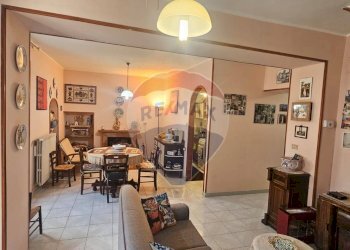 Sala da pranzo - Semi-detached house Via Procusi
 
61, Solopaca - photo 6