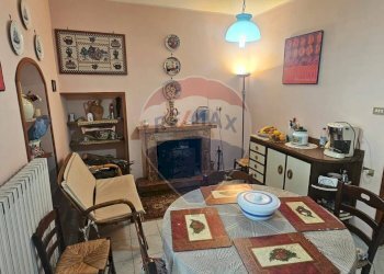 Sala da pranzo - Semi-detached house Via Procusi
 
61, Solopaca - photo 7