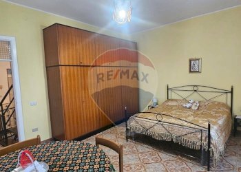 Camera / camera da letto - Semi-detached house Via Procusi
 
61, Solopaca - photo 33