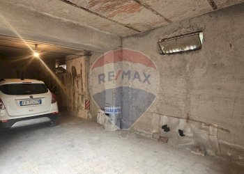 Parcheggio - Semi-detached house Via Procusi
 
61, Solopaca - photo 44