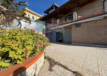 Terrazza - Appartamento via Carlo Alberto
 
1, Fragneto Monforte - foto 8