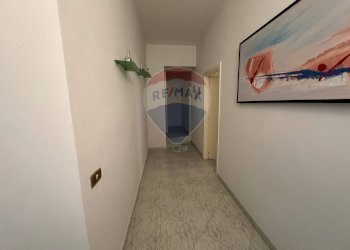 Hall / corridoio - Appartamento via Carlo Alberto
 
1, Fragneto Monforte - foto 13