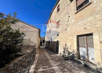 Terrazza - Appartamento via Carlo Alberto
 
1, Fragneto Monforte - foto 22