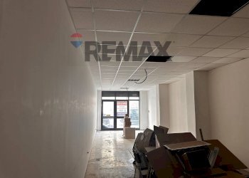Hall / corridoio - Commercial Premises via Torre della Catena
 
136, Benevento - photo 5