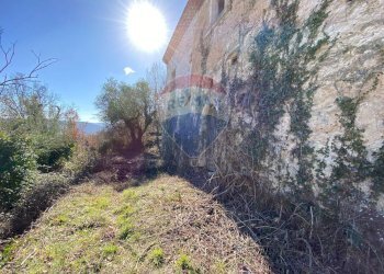 Giardino - Rustic Strada comunale di Grotte Palombo
 
1, Rocchetta a Volturno - photo 2