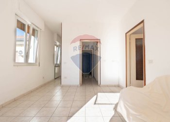 Stanza vuota - Trilocale VIA PIER FRANCESCO MOIA
 
87, Brugherio - foto 4