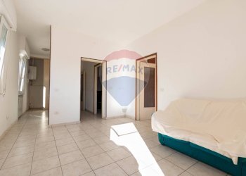 Soggiorno - Trilocale VIA PIER FRANCESCO MOIA
 
87, Brugherio - foto 7