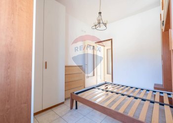 Camera / camera da letto - Trilocale VIA PIER FRANCESCO MOIA
 
87, Brugherio - foto 16