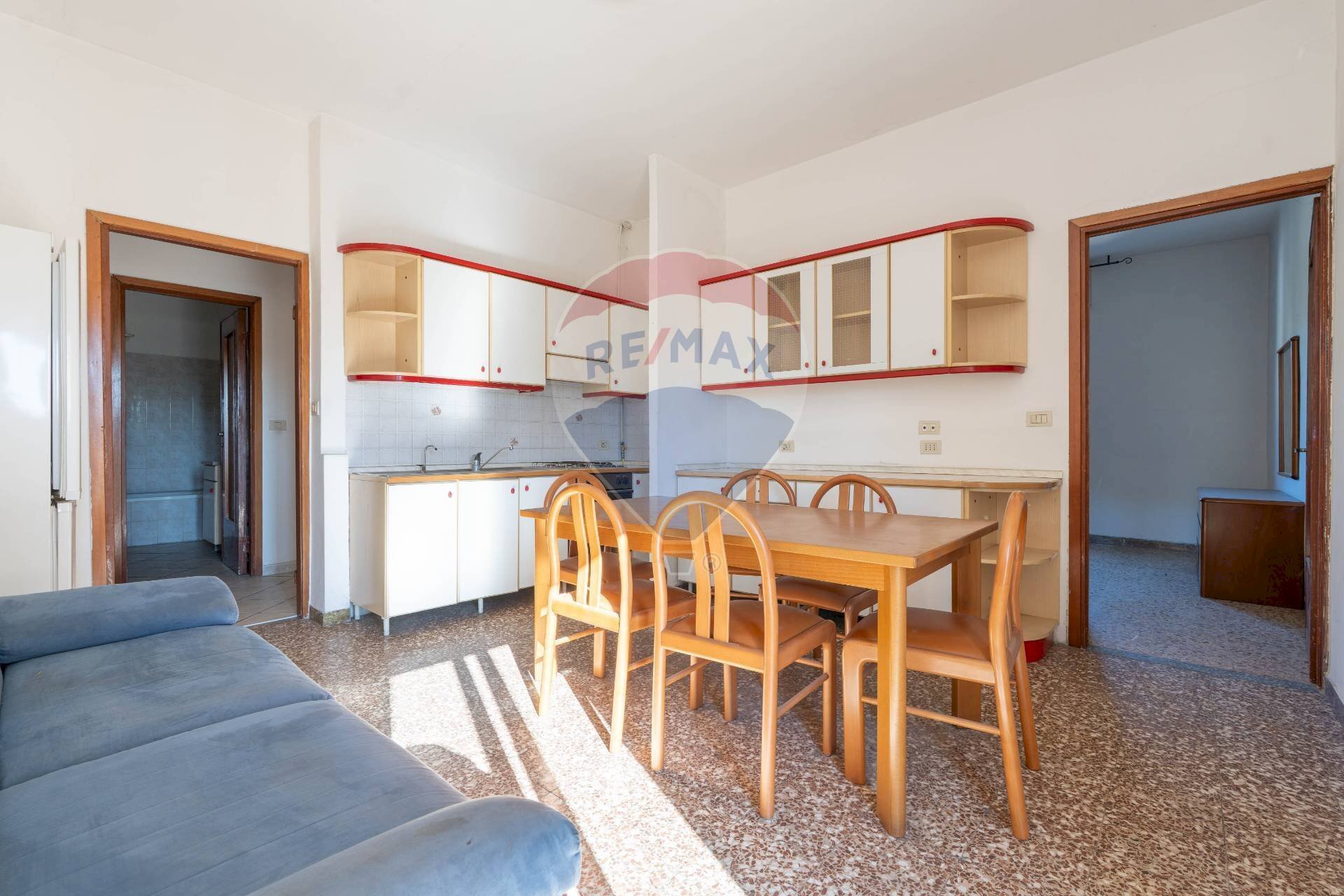 Sala da pranzo - Two-room apartment VIA PIER FRANCESCO MOIA
 
87, Brugherio - photo 1