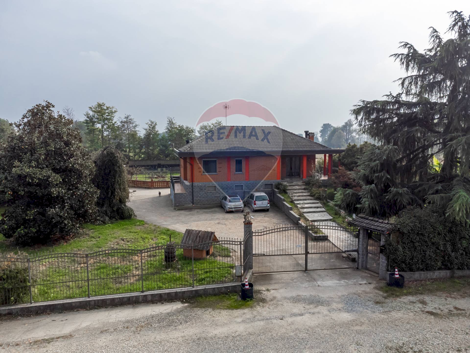 Casa all\'aperto - Villa via Baudenile
 
65, Leini - photo 3