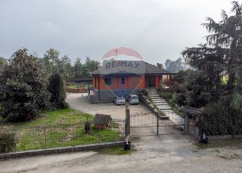 Casa all\'aperto - Villa via Baudenile
 
65, Leini - foto 3