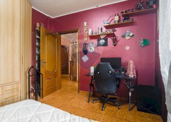 Camera / camera da letto - Villa via Baudenile
 
65, Leini - foto 36