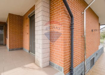 Edificio all\'aperto - Villa via Baudenile
 
65, Leini - foto 60