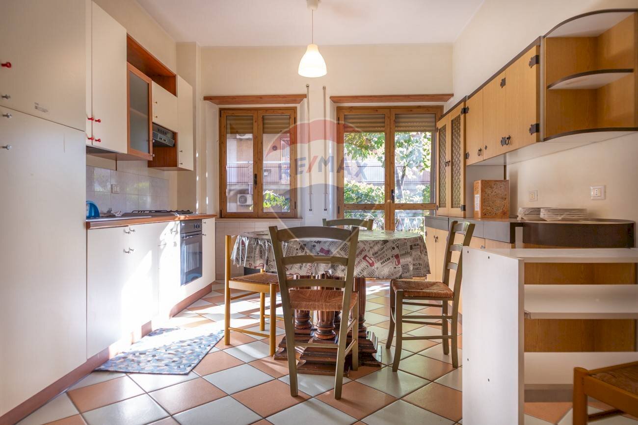 Cucina - Apartment via Tommaso Scaraviglia
106, Chieti - photo 3