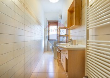 Bagno - Appartamento via Tommaso Scaraviglia
 
106, Chieti - foto 17