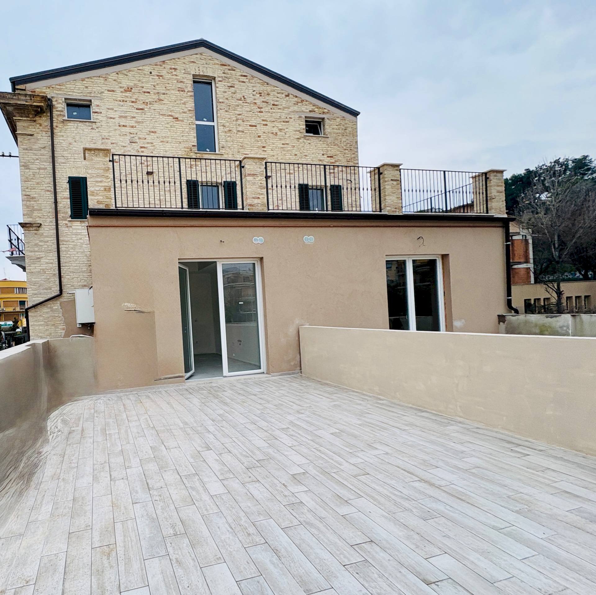 Foto 1 - Three-room apartment via giovanni pascoli
 
2, San Benedetto del Tronto - photo 1