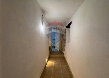 Hall / corridoio - Casa semi indipendente Via Castello
 
15, Riccia - foto 23