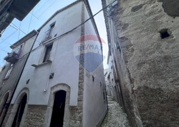 Edificio all\'aperto - Casa semi indipendente Via Castello
 
15, Riccia - foto 28