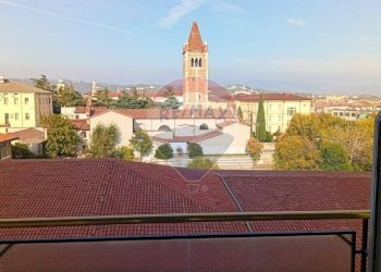 Edificio all\'aperto - Appartamento Verona - foto 4