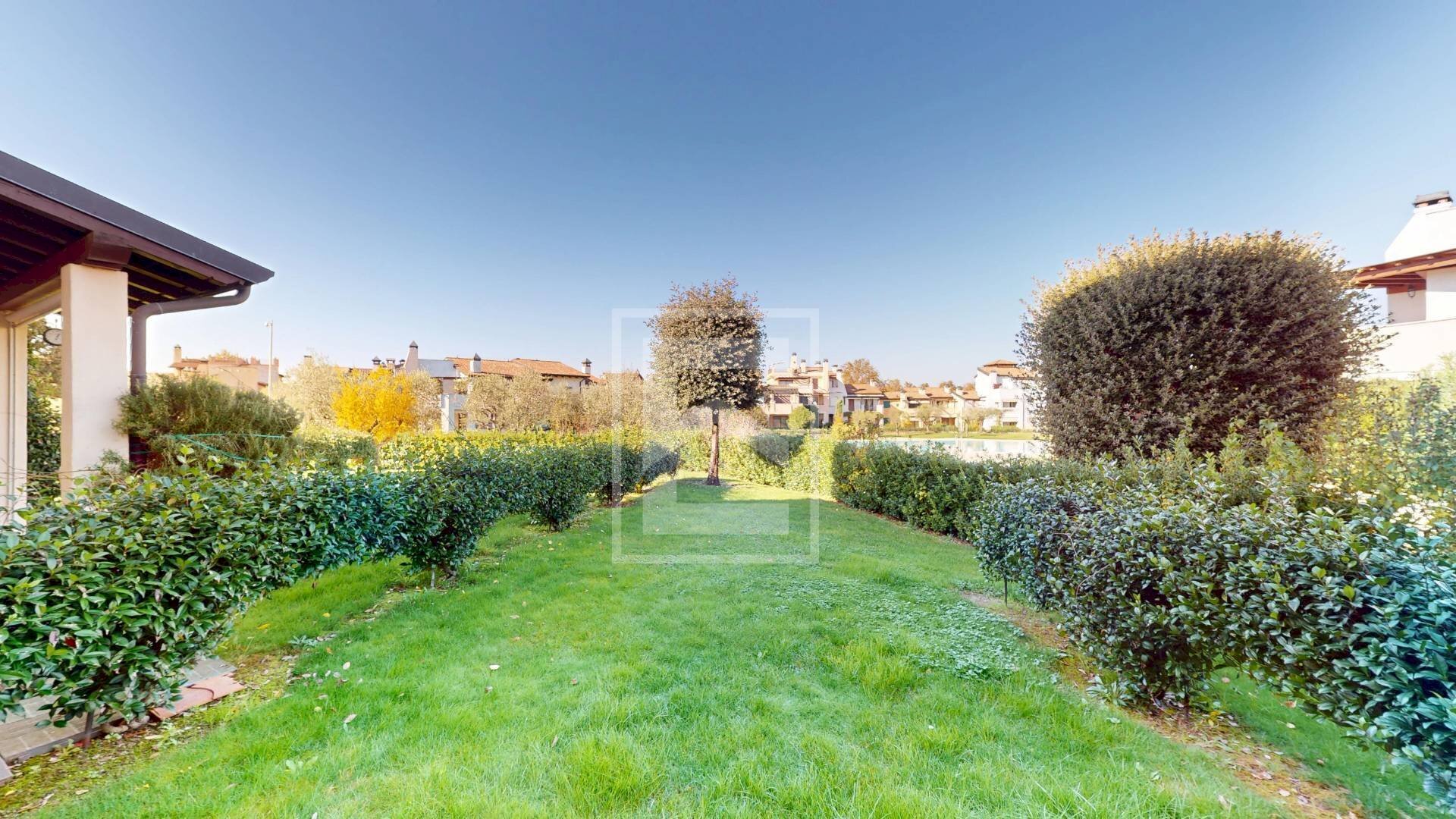 Foto 3 - Trilocale Località Sermana
 
1, Peschiera del Garda - foto 3