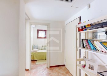 Foto 20 - Trilocale Località Sermana
 
1, Peschiera del Garda - foto 20