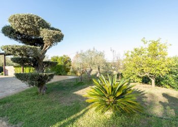 Foto 1 - Villa Str. Vicinale Monte oro II traversa
 
13l, Sassari - foto 1