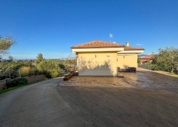 Foto 4 - Villa Str. Vicinale Monte oro II traversa
 
13l, Sassari - foto 4