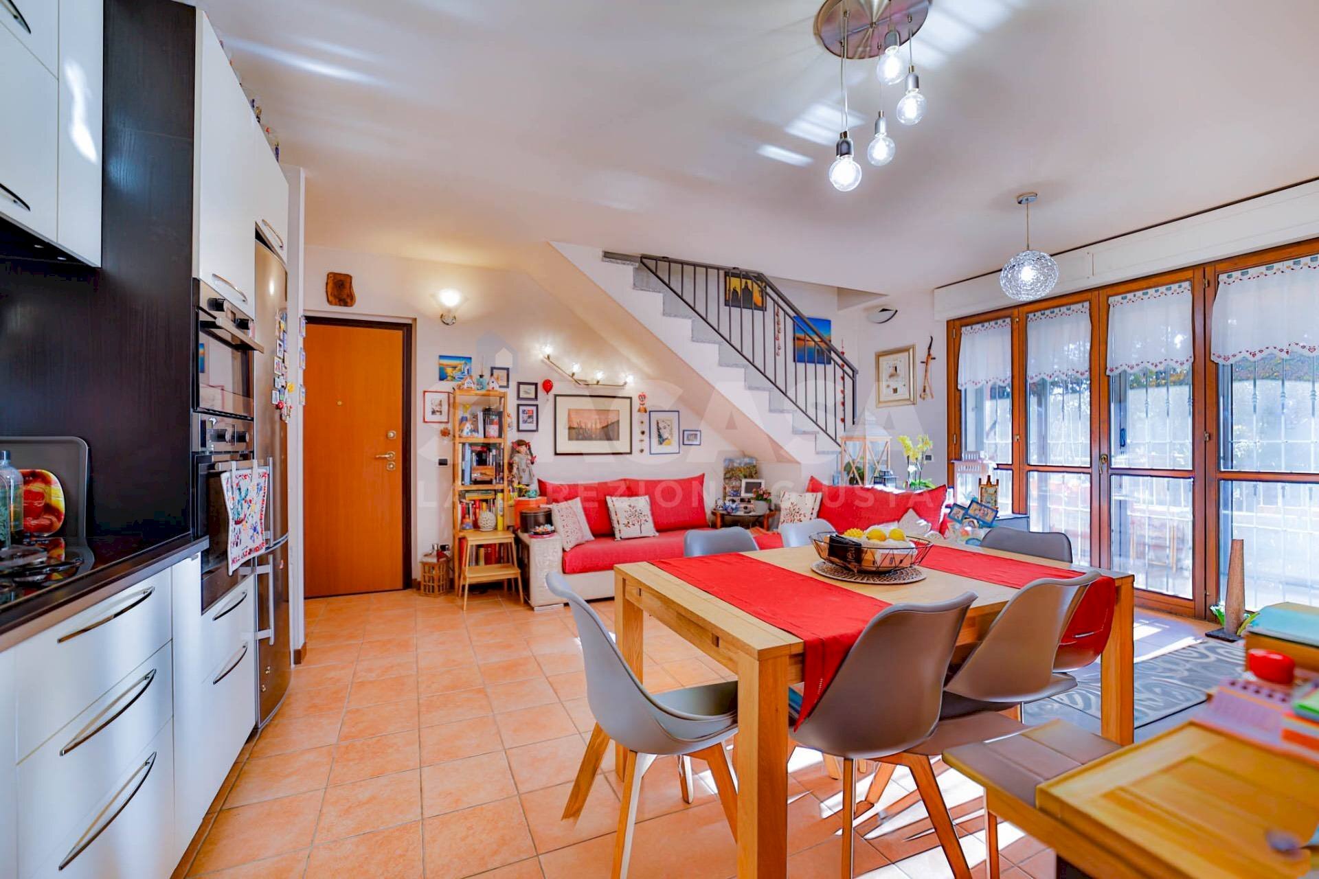 Foto 3 - Three-room apartment via Monte Grappa
 
2, Bernareggio - photo 3