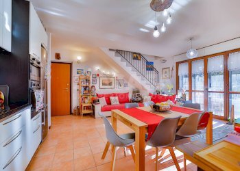 Foto 3 - Trilocale via Monte Grappa
 
2, Bernareggio - foto 3