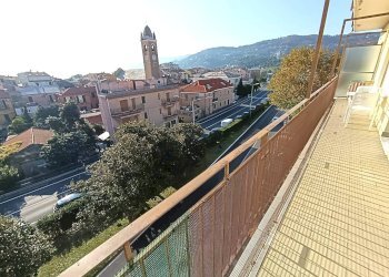 Foto 1 - Quadrilocale via berninzoni, Spotorno - foto 1