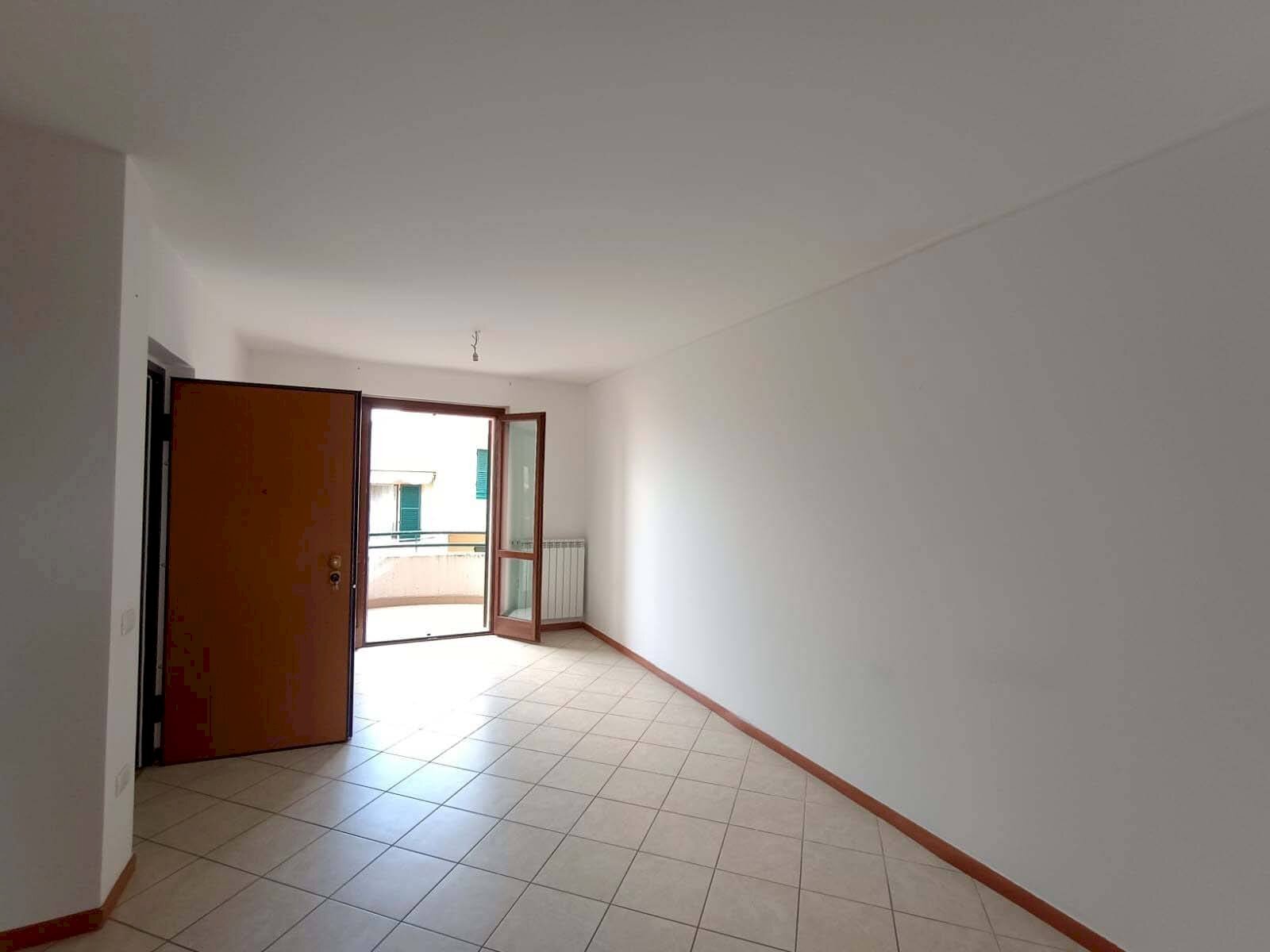 Foto 2 - Appartamento via Roma
 
95, Terre Roveresche - foto 2