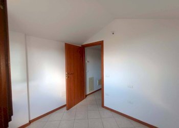 Foto 17 - Appartamento via Roma
 
95, Terre Roveresche - foto 17