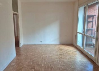 Soggiorno - Trilocale via Cesare Battisti, 23, Vedano al Lambro - foto 4