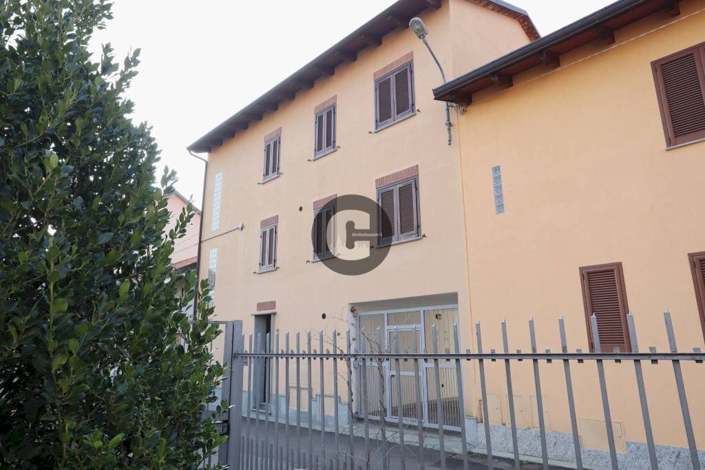 Facciata - Independent house via Canavere, 6, Ciriè - photo 1