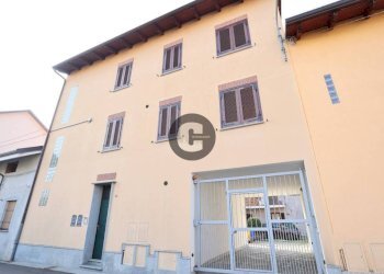 Facciata - Casa indipendente via Canavere, 6, Ciriè - foto 2