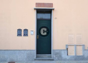 Ingresso - Casa indipendente via Canavere, 6, Ciriè - foto 5