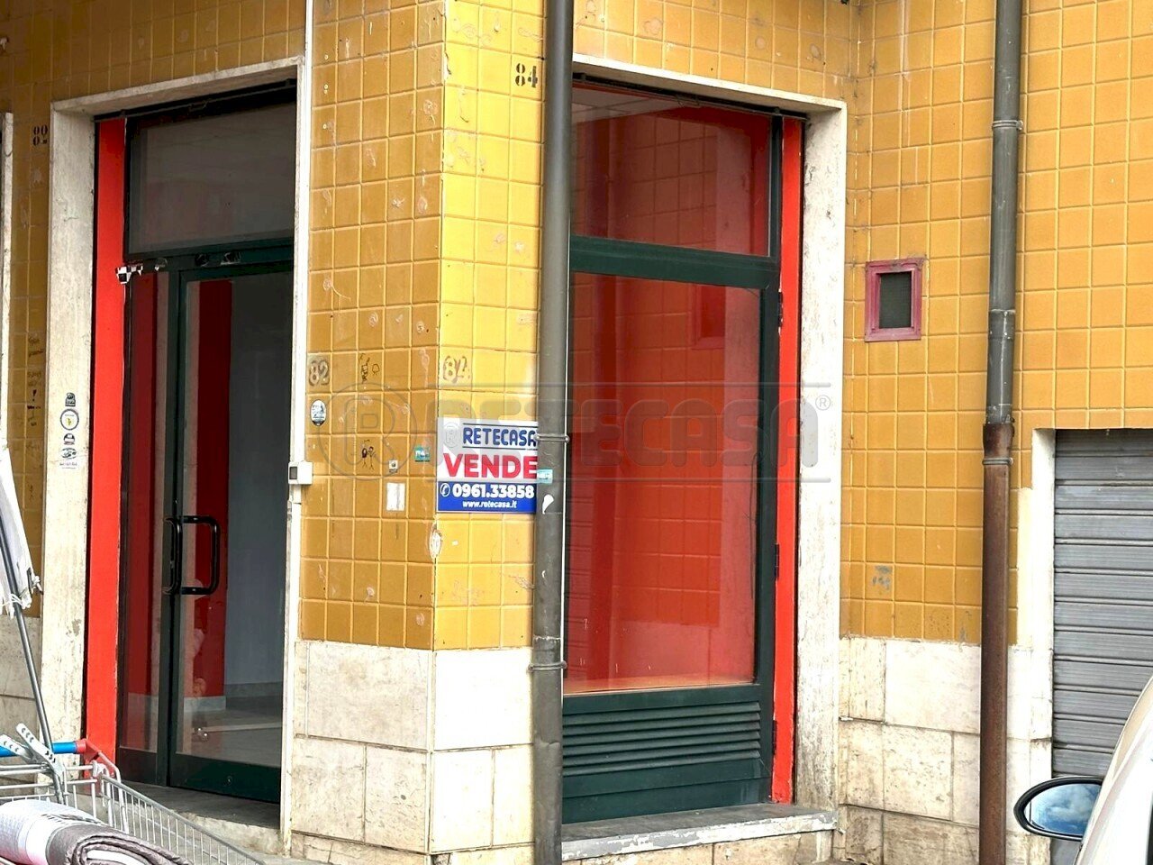 13506736-3de5-4ca1-ba3c-bc4c8a49d49f.jpg - Cartoleria - Libreria Via Torrazzo, Catanzaro - foto 2