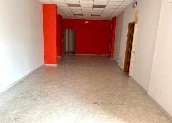 236bdba0-3910-42a2-99c8-eeee729b0934.jpg - Cartoleria - Libreria Via Torrazzo, Catanzaro - foto 7