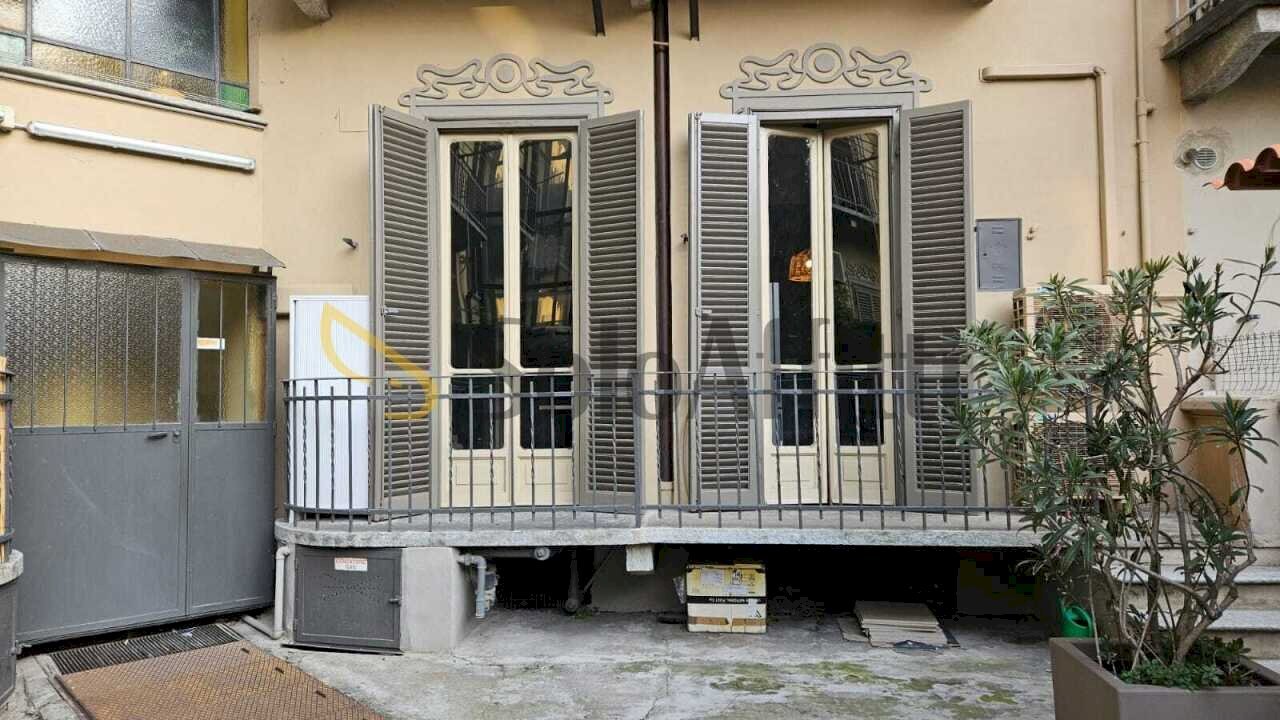 BALCONE.jpg - Quadrilocale Via Vincenzo Vela 49, Torino (zona Crocetta) - foto 3