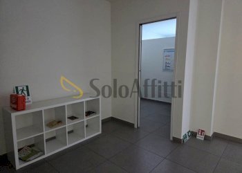 6.jpeg - Locale Commerciale Via della Gualderia  7, Chieri - foto 8