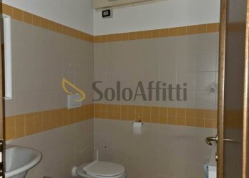 3.jpeg - Locale Commerciale Via della Gualderia  7, Chieri - foto 13