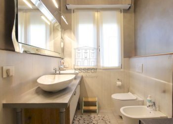 vendesi villetta indipendente con giardino capanno - Villa Via di Marlia 274, Capannori - foto 21