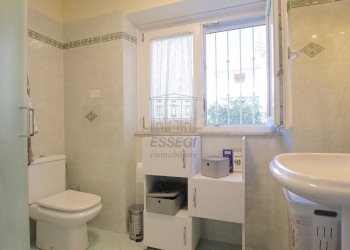 vendesi villetta indipendente con giardino capanno - Villa Via di Marlia 274, Capannori - foto 29