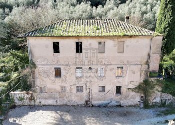 vendesi casa colonica lucca colline DJI_0940.JPG - Casale Guamo 34A, Capannori - photo 2