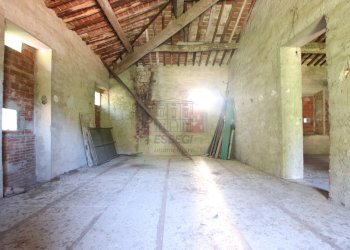 vendesi rustico da ristrutturare luccaIMG_0047.JPG - Casale Guamo 34A, Capannori - photo 7