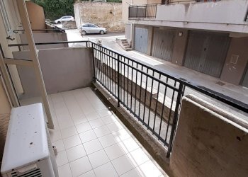 altro balcone.jpg - Appartamento Via Colleorbo 13, Palazzolo Acreide - foto 7