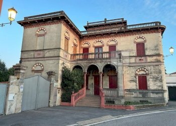 05 esterno (11).JPG - Villa Via Garibaldi 37, Noventa Vicentina - foto 1