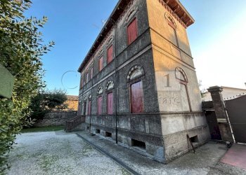 05 esterno (7).JPG - Villa Via Garibaldi 37, Noventa Vicentina - foto 30