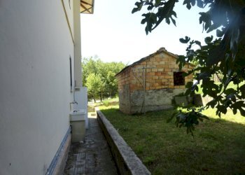 DSC04013.JPG - Casa indipendente Via G. Garibaldi 64, San Lorenzo in Campo - foto 13